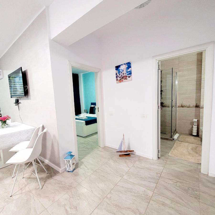 Zen Garden Apartament De Lux Nou Pe Malul Marii Констанца Екстериор снимка